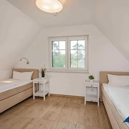 Fischerdorf Kaeptn 12 B *