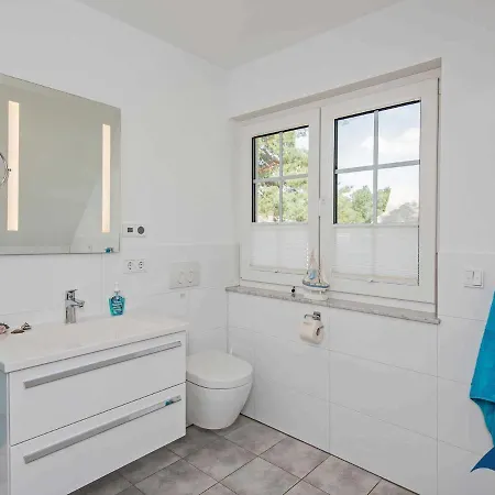 Fischerdorf Kaeptn 12 B * Zirchow